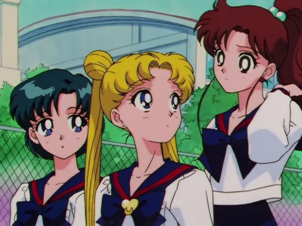 Sailor Moon - A School Storm: The Transfer Students Are Idols
