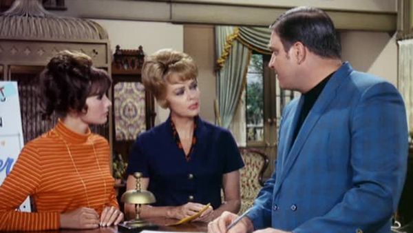 Petticoat Junction - The Glen Tinker Caper