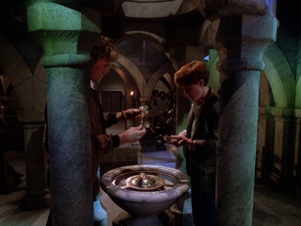 MacGyver - Legend Of The Holy Rose-Part I