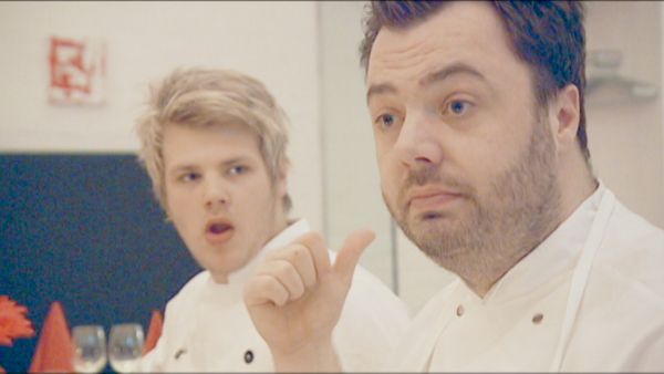 Med kniven for struben - Episode 103