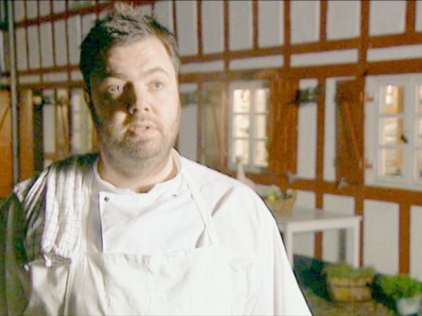 Med kniven for struben - Episode 105