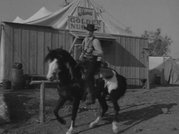 The Texan - Showdown