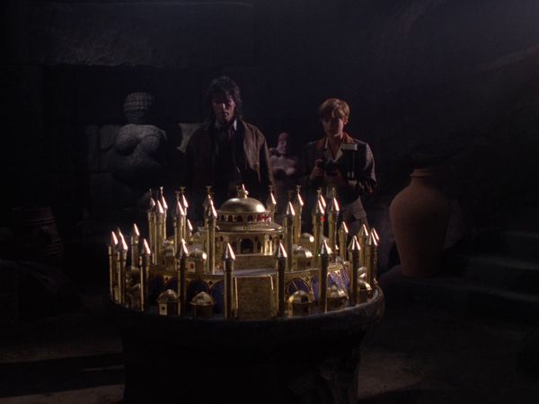 MacGyver LT - Legend Of The Holy Rose-Part II