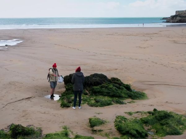 Antiques Road Trip - Tim Medhurst and Izzie Balmer, Day 5