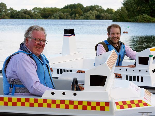 Antiques Road Trip - Phil Serrell and Tim Medhurst, Day 3
