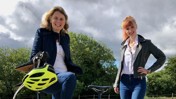 Antiques Road Trip - Izzie Balmer & Catherine Southon, Day 5
