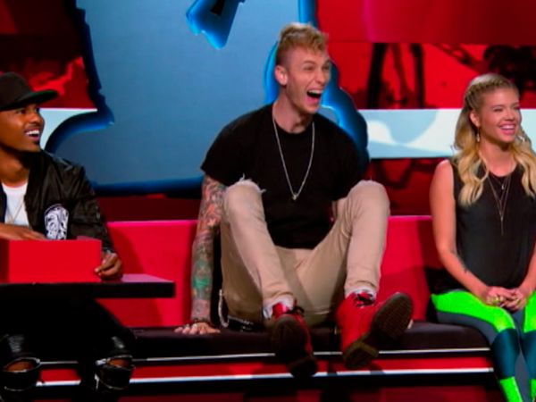 Vergüenza Ajena - Machine Gun Kelly