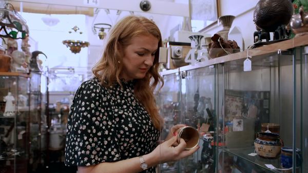 Antiques Road Trip - Tim Medhurst and Irita Marriott, Day 1
