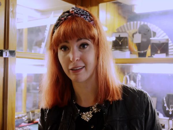 Antiques Road Trip - Phillip Serrell and Izzie Balmer, Day 3