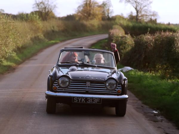 Antiques Road Trip - Phillip Serrell and Izzie Balmer, Day 5