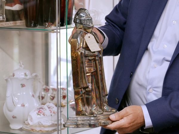 Celebrity Antiques Road Trip - Jeff Stelling and Chris Kamara