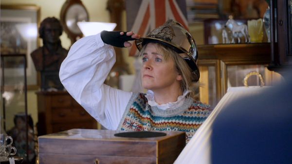 Celebrity Antiques Road Trip - Mark Radcliffe and Edith Bowman