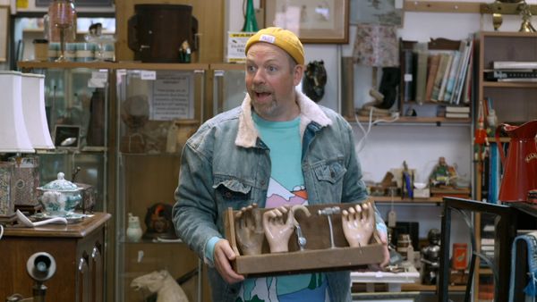 Celebrity Antiques Road Trip - Rufus Hound and Chris McCausland