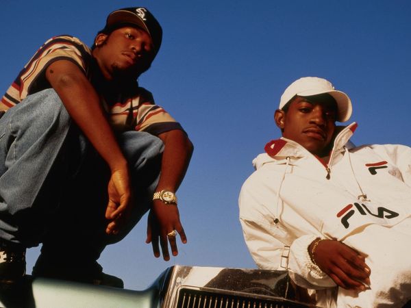Hip Hop: The Songs That Shook America - Elevators: 1996