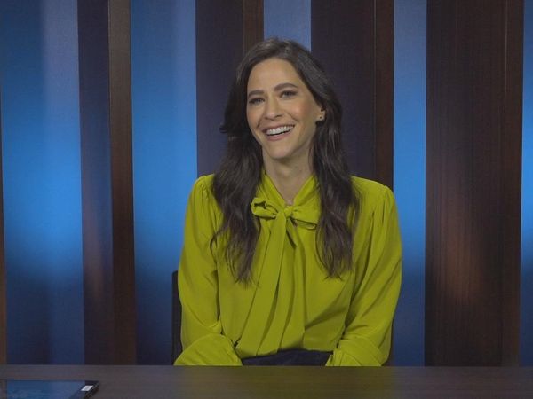 25 Words or Less - Jackie Tohn Always Wanted to Bid Against Greg Grunberg. Be Careful What You Wish For!