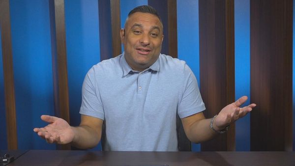 25 Words or Less - Mary McCormack and Russell Peters Makes This Game Look Easy!