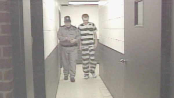 Stupid Suspects - Master of Disguise