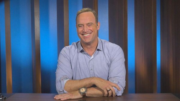 25 Words or Less - Matt Iseman Puts His Trust In Jamie-Lynn Sigler