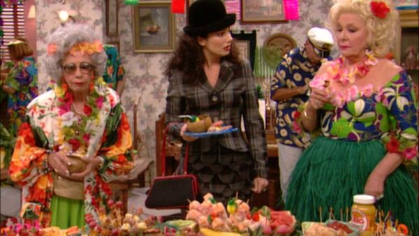 The Nanny - Once A Secretary, Always A Secretary