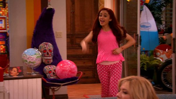 Sam & Cat - O Drone Eo Bebê