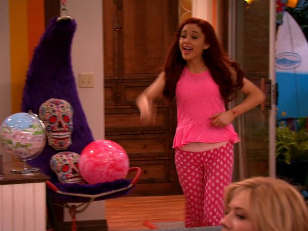 Sam & Cat - O Drone Eo Bebê