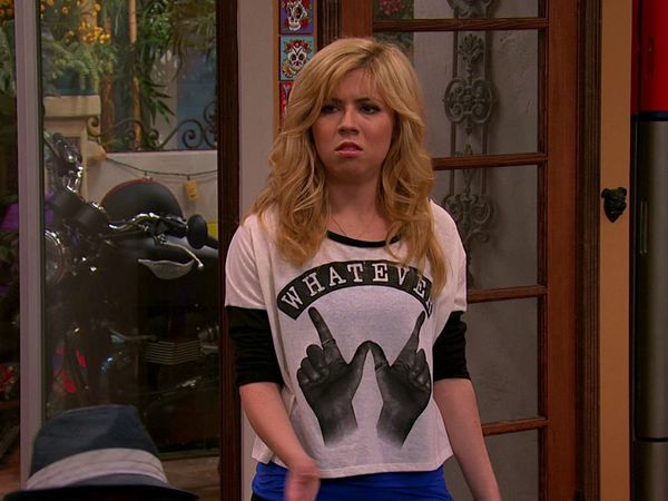 Sam & Cat LT - Salto Sobre El Atún Asesino: Freddie Jade Robbie - Parte 1