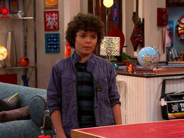 Sam & Cat - Cofre Secreto