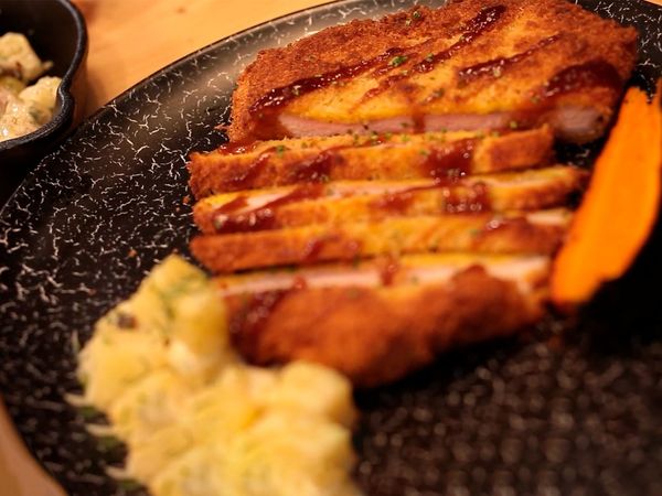 Ponlo en Fuego - Schnitzel y Tonkatsu