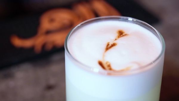 Studio Bar Barras LATAM - Pisco Sour