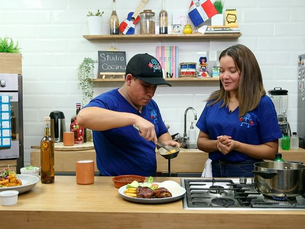 Studio Cocina- AlacocinaTv - Bandera Dominicana / Tainca