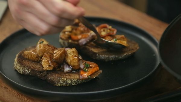 Studio Cocina- AlacocinaTv - Lomito de cerdo / Tosta de Pollo