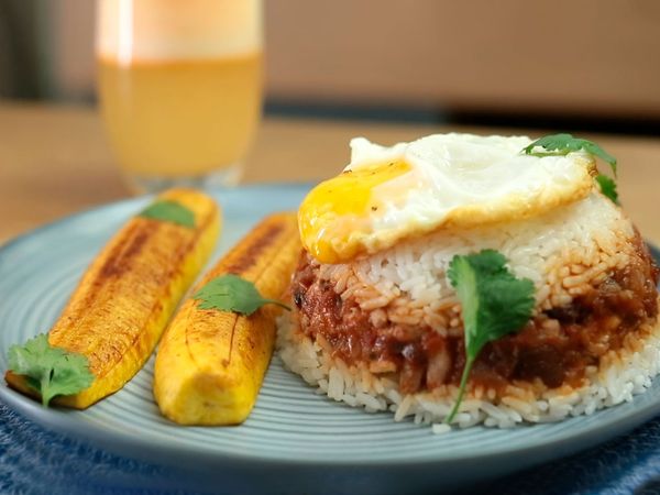Studio Cocina- AlacocinaTv - Arroz tapado a lo pobre y Pisco Sour de Maracuyá