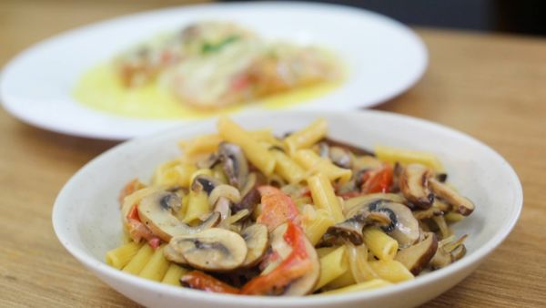 Studio Cocina- AlacocinaTv - Pasta de Hongos / Pescado con Verduras