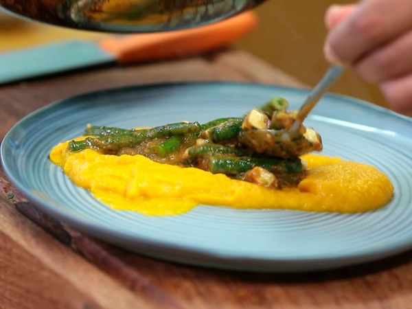 Studio Cocina- AlacocinaTv - Curry de Toffu - Vainitas con Pure de Zanahoria