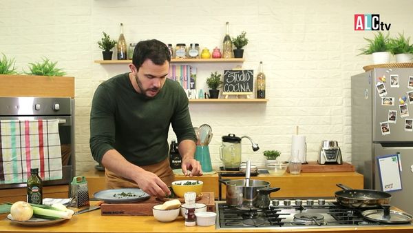 Studio Cocina- AlacocinaTv - Sopa de Coliflor