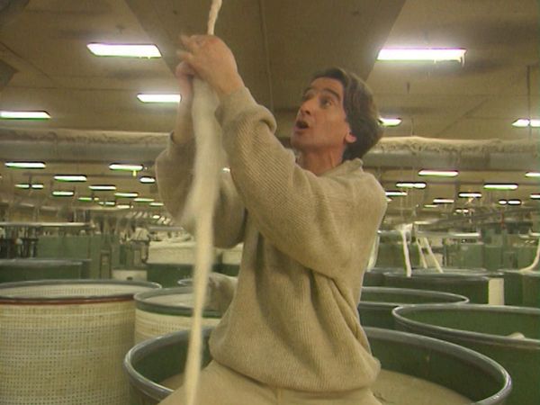 C'est Pas Sorcier - Nos vêtements de fil en aiguille