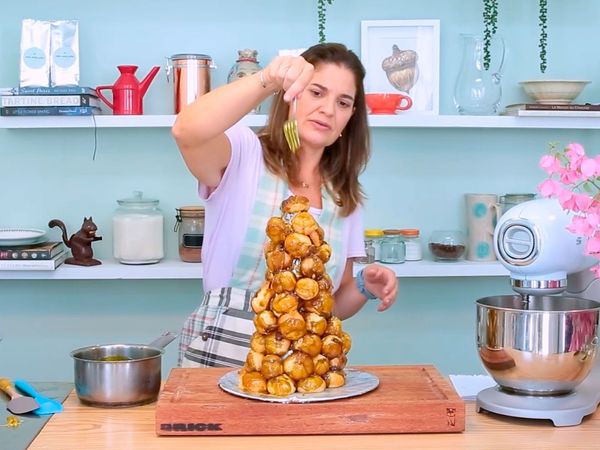 Ana Avellana - AlacocinaTv - TORRE DE PROFITEROLES