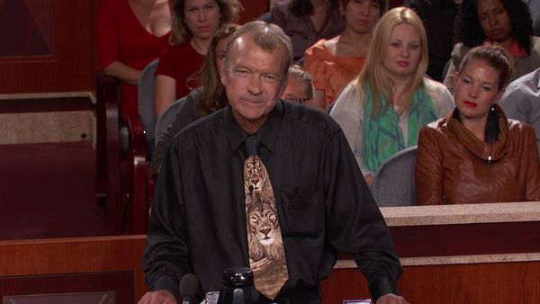 Hot Bench - Volatile Threats and Guns!; Lap Dances Take a Holiday!