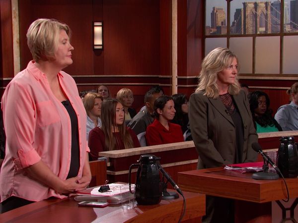 Hot Bench - Surprise! I Painted Your House Red!; Ten Years of Flirting?!