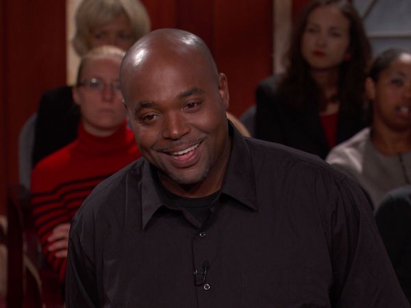 Hot Bench - Famous Rock Star's Rappin' Cousin?!; VIP Vegas Princess!
