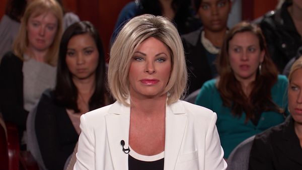 Hot Bench - The Girl With The Eyelid Tattoo!