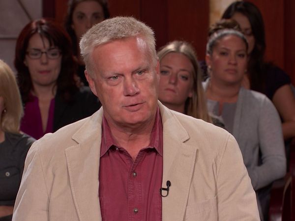 Hot Bench - Missing Service Cat Triggers Fight!