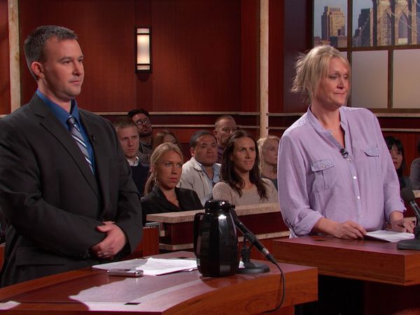 Hot Bench - Wedding Ring Repo?!; Bus-Stop Bogus Friendship?!