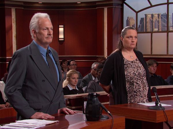 Hot Bench - Breathalyzer Love?!; Bed-Bug Bitten, Pill-Popping Alcoholic?!