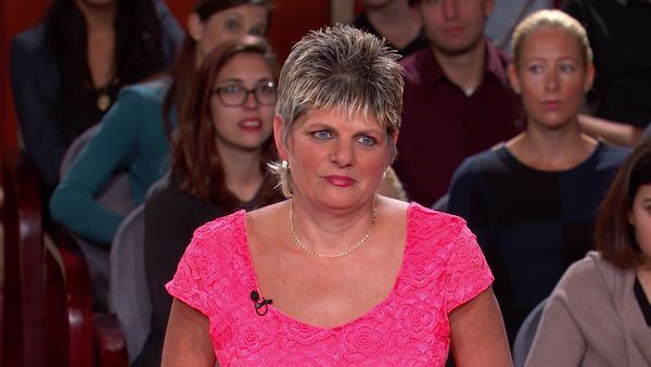 Hot Bench - Trashed on the Local News?!; Wedding Ring Riot Act!
