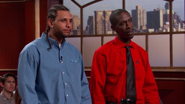 Hot Bench - Hate-Filled Text Time!; Stolen Gun Swindle?!