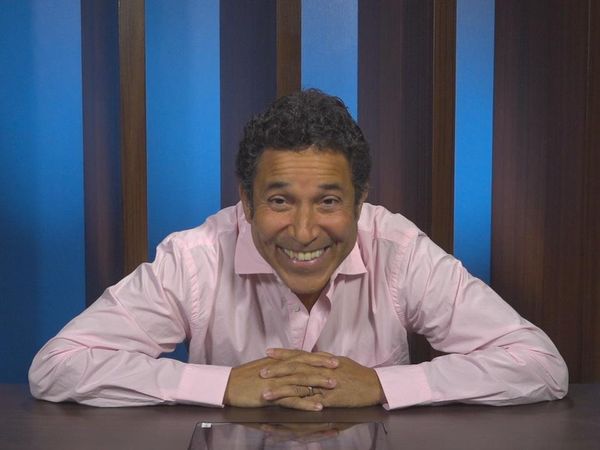 25 Words or Less - Oscar Nunez Is Too Quick