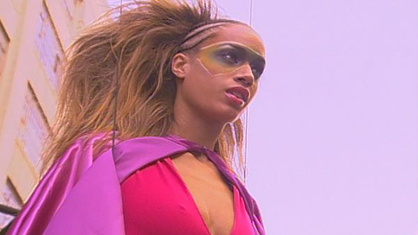 America's Next Top Model - The Girls Become Superheros