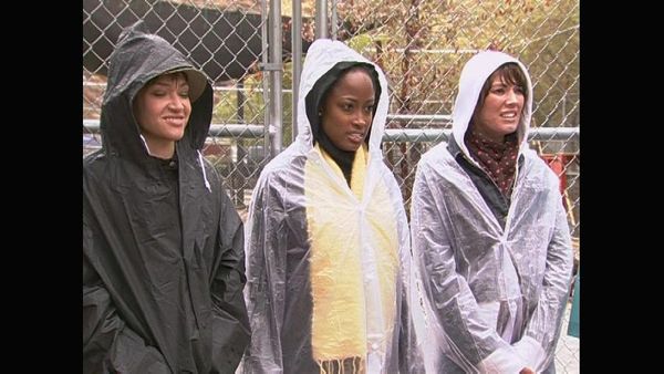 America's Next Top Model - The Girl The Lionesses Are Hunting