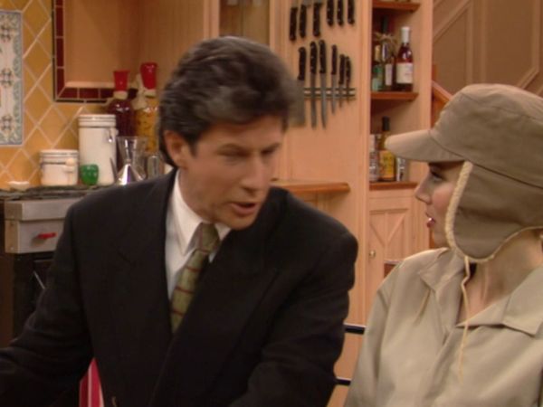 The Nanny - One False Mole And You're Dead